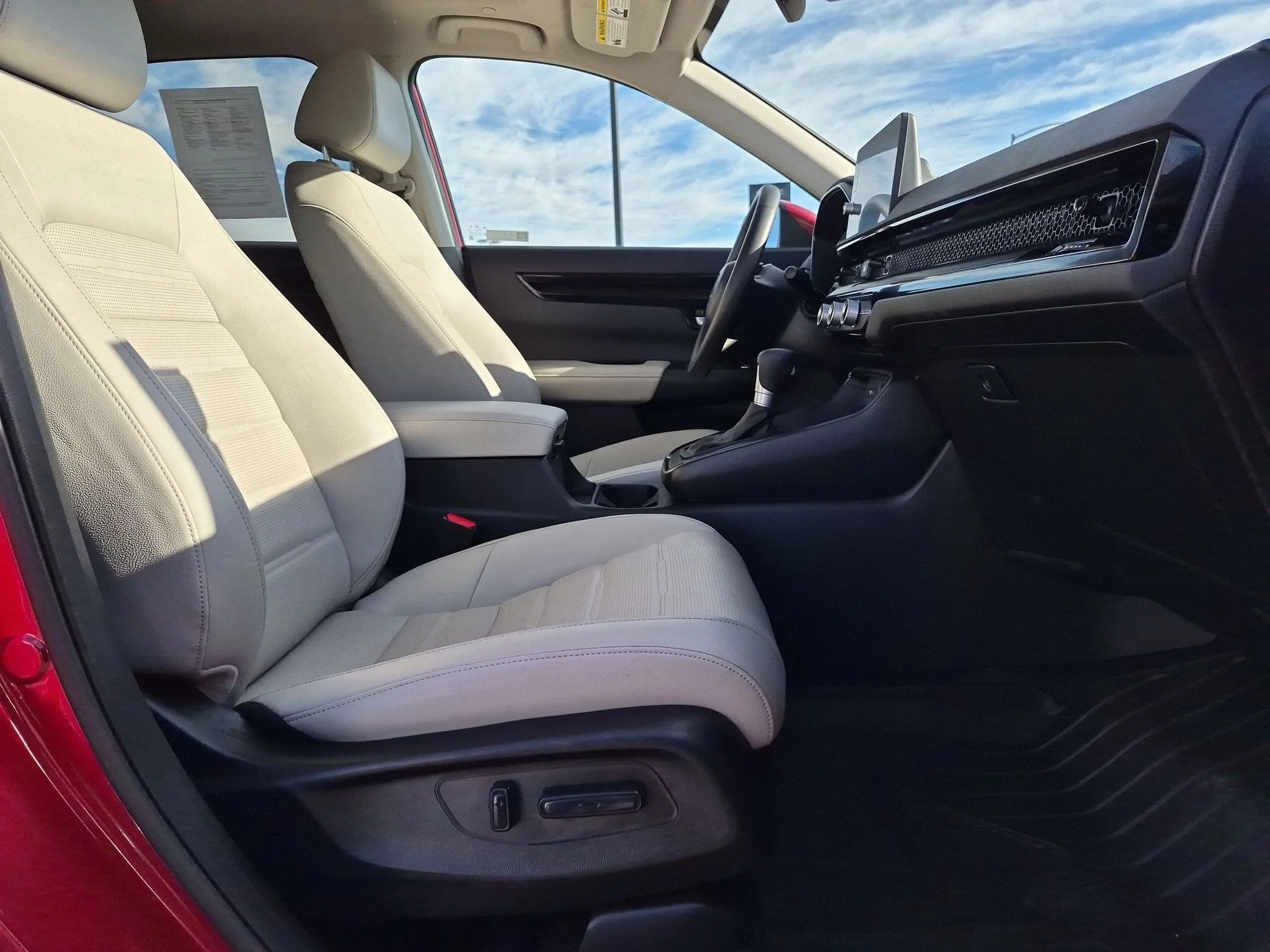 Used 2026 RED Honda EX-L image 22