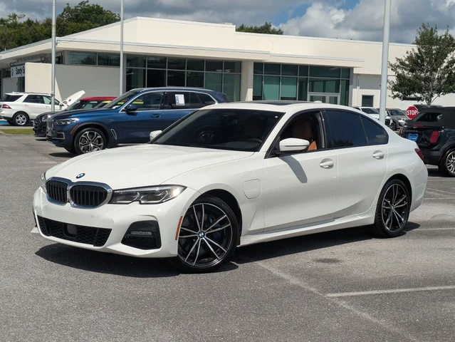 2021 BMW 3 Series 330e iPerformance