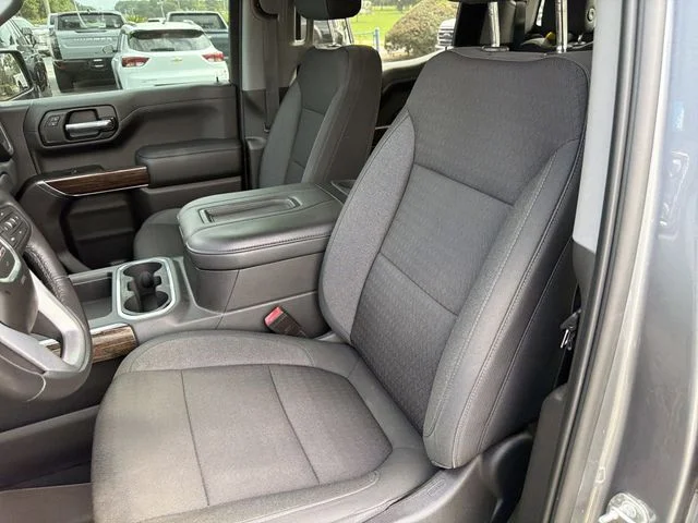 Used 2021 Gray GMC Elevation image 18