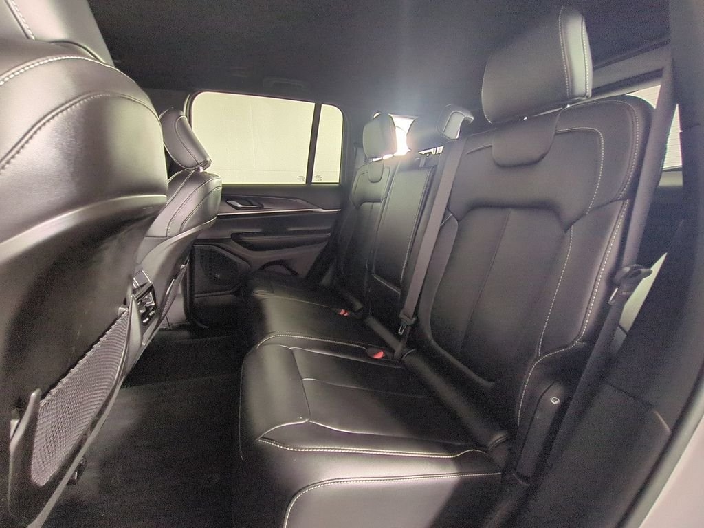 2025 Jeep Grand Cherokee Limited - Photo 16