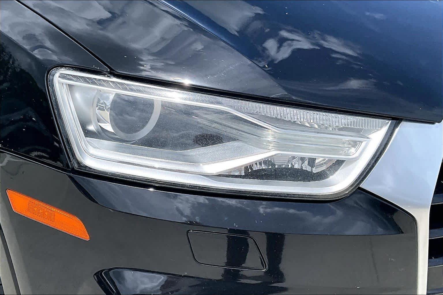 Used 2017 Brilliant Black Audi Premium image 26