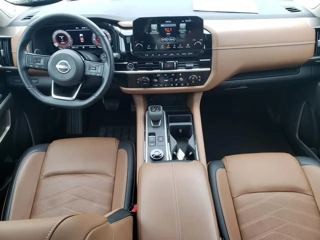 Used 2022 Gray Nissan Platinum image 16