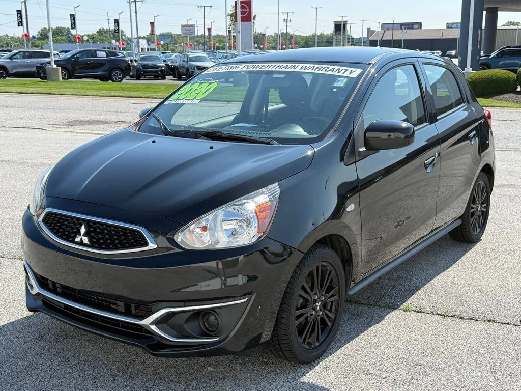 Used 2020  Mitsubishi LE image 3