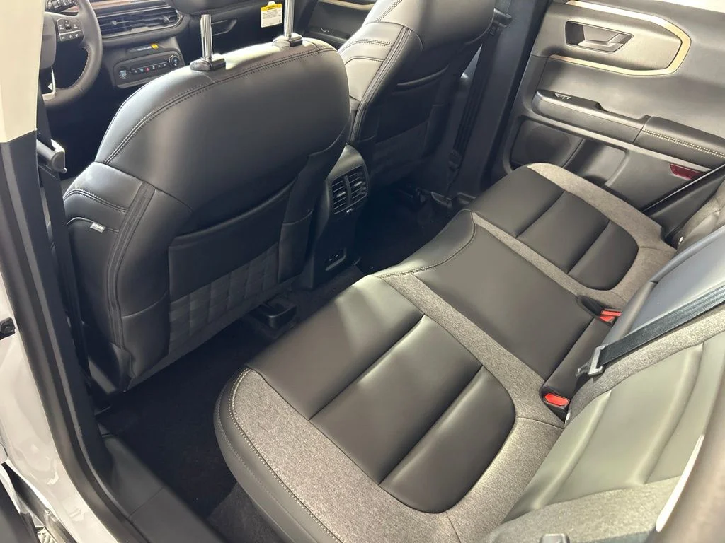 New 2026 Oxford White Ford Big Bend® image 33