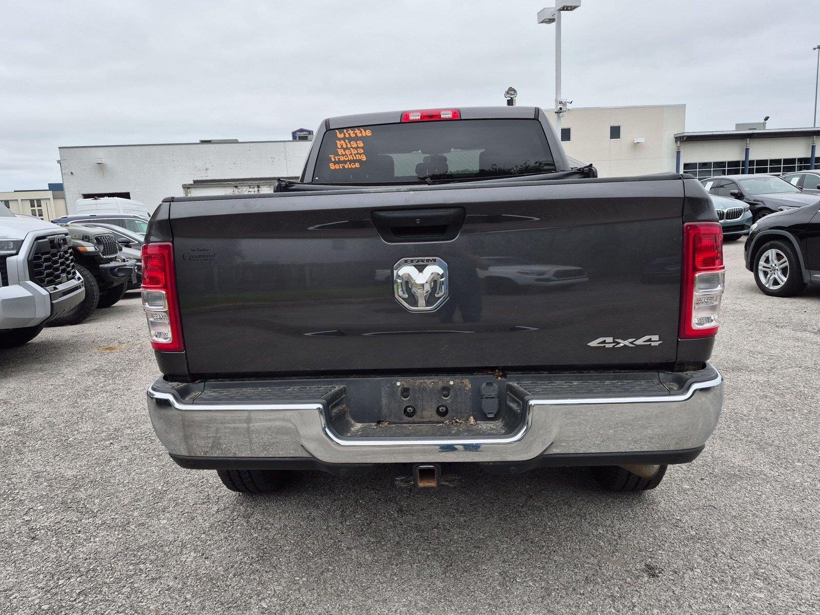 Used 2020 Granite Crystal Metallic Clearcoat Ram Tradesman image 4