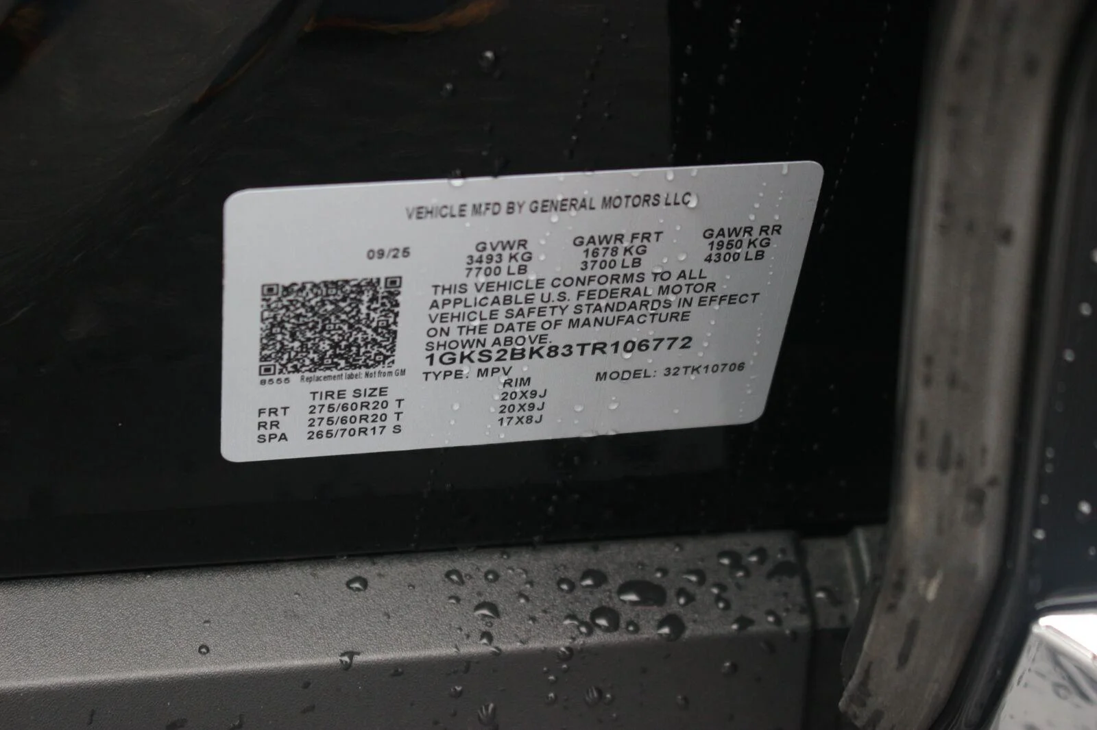 Used 2026 Onyx Black GMC Elevation image 46