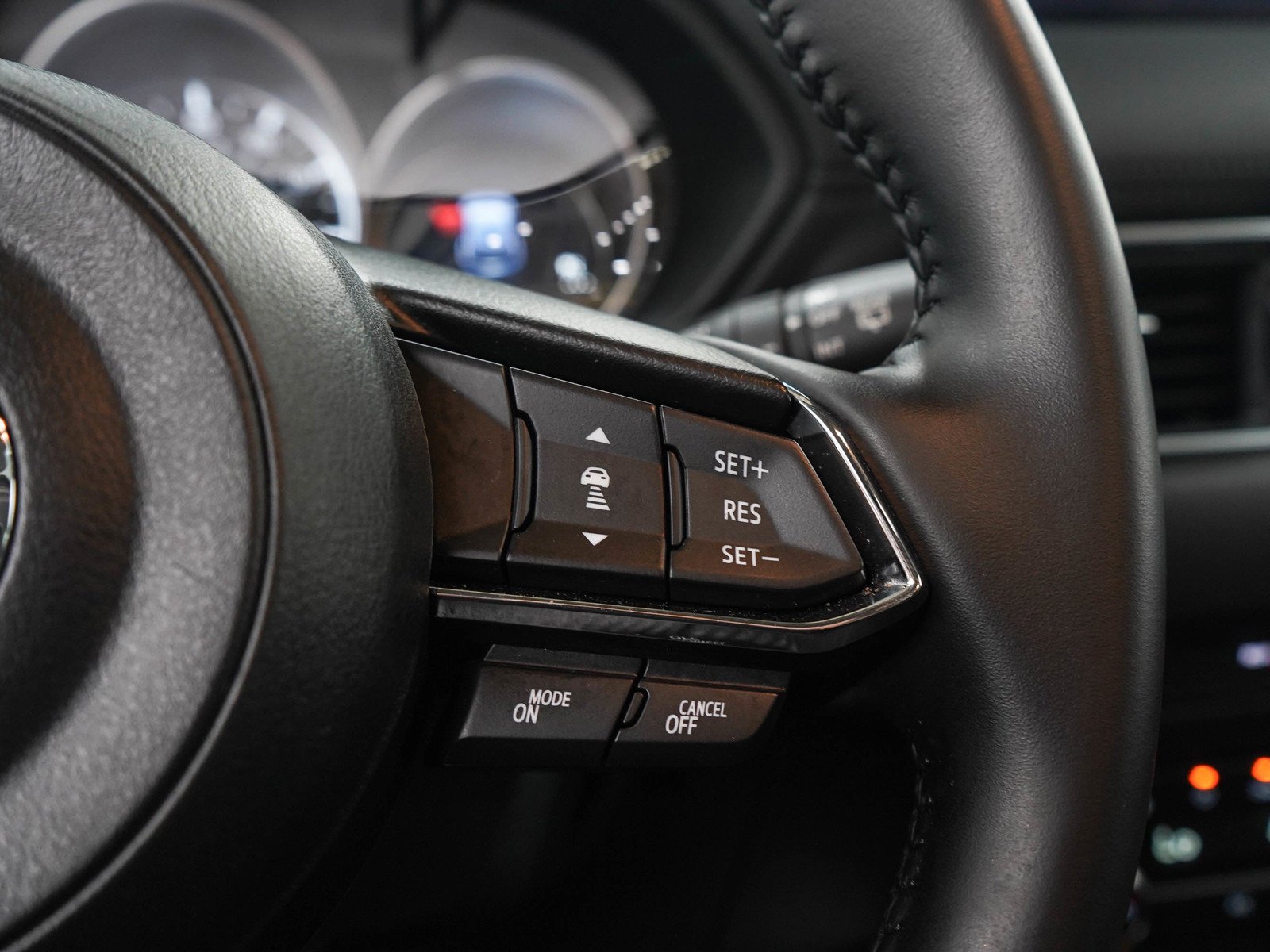 Used 2025 Jet Black Mica Mazda 2.5 S Preferred Package image 27
