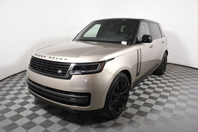 2026 Land Rover Range Rover SE
