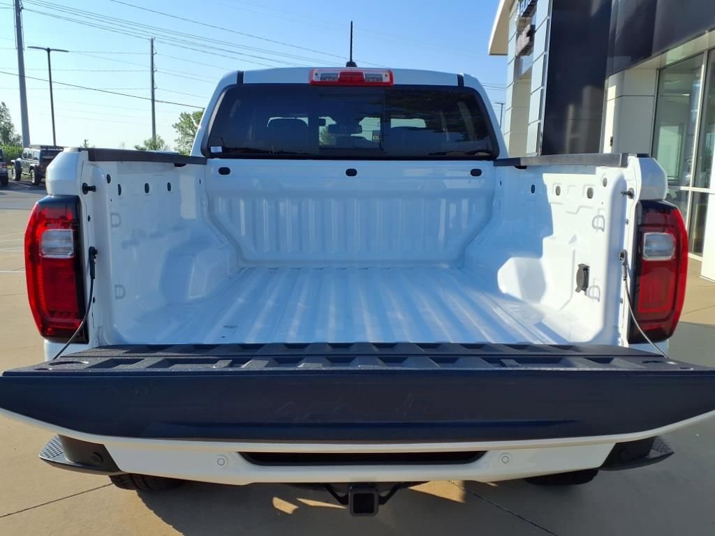 2025 GMC Canyon Elevation - Photo 11
