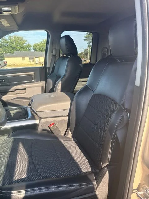 Used 2019 Beige Ram Warlock image 5