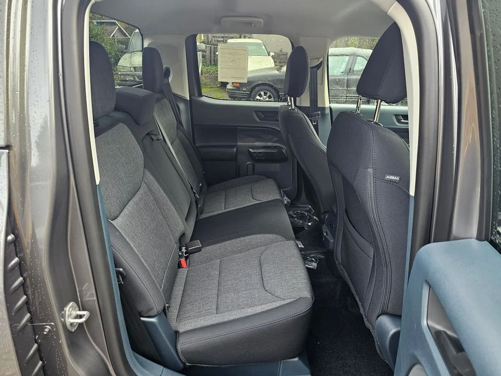 New 2025 Carbonized Gray Metallic Ford XLT image 12
