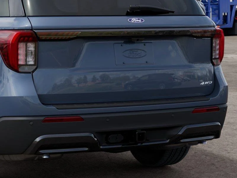 New 2027 Vapor Blue Metallic Ford ST-Line image 23