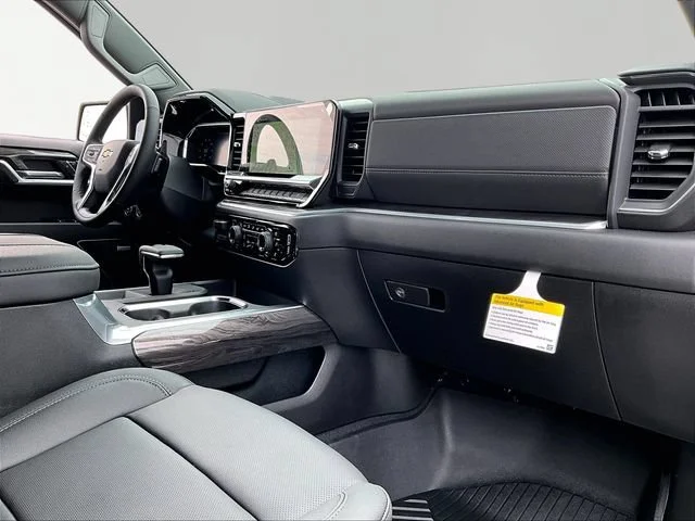 2026 Chevrolet Silverado 1500 LTZ - Photo 9