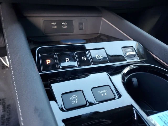 New 2026 Everest White Pearl TriCoat Nissan Platinum image 20