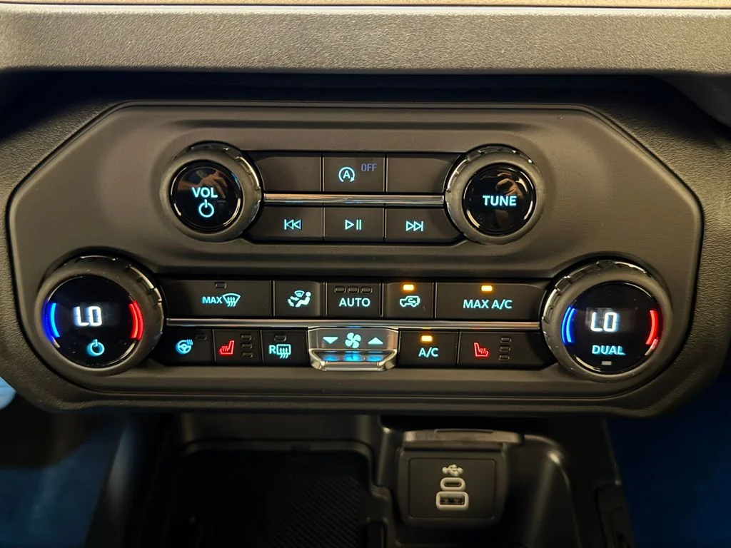 New 2026 Black Ford Outer Banks image 33