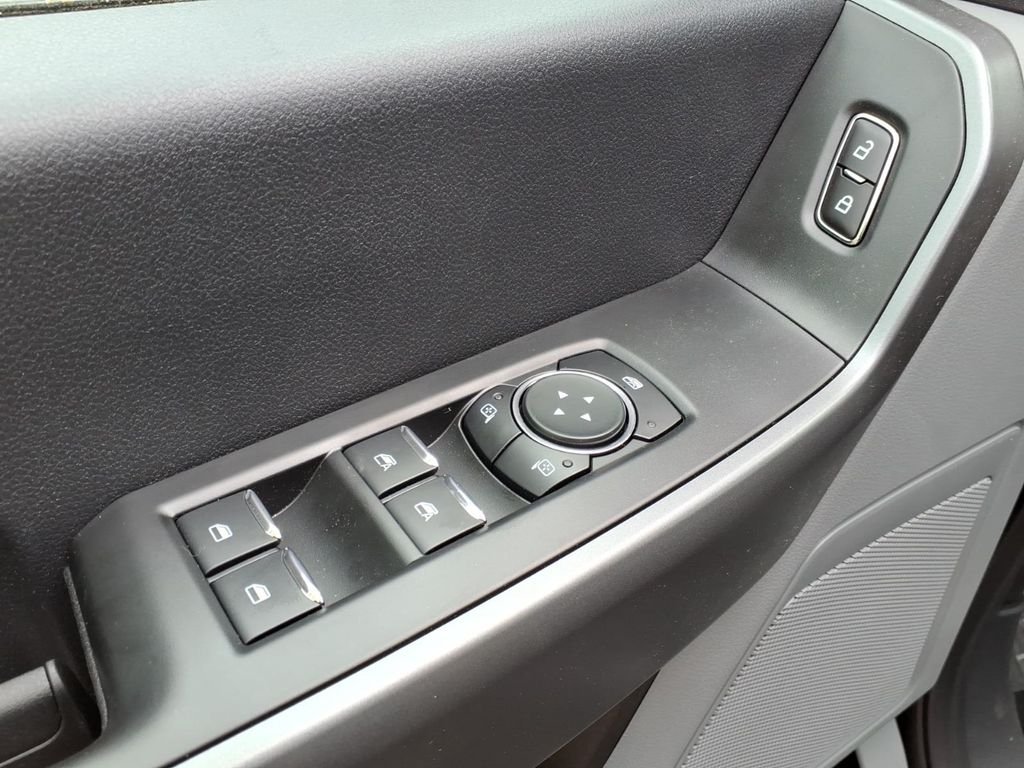 New 2026 Agate Black Metallic Ford F-250® XLT image 18