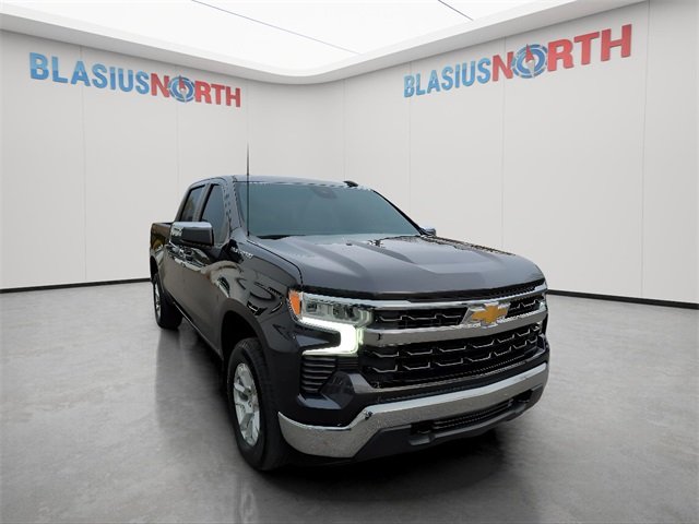 2022 Chevrolet Silverado 1500 LT photo 3