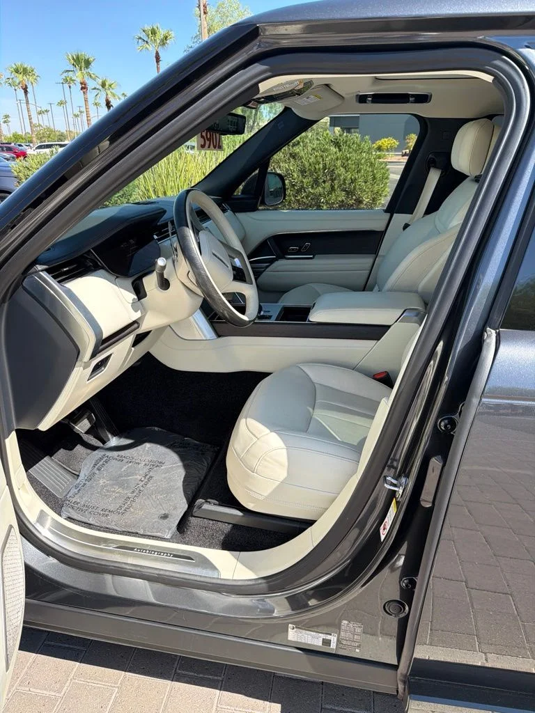 Used 2024 Silver Land Rover Autobiography image 6