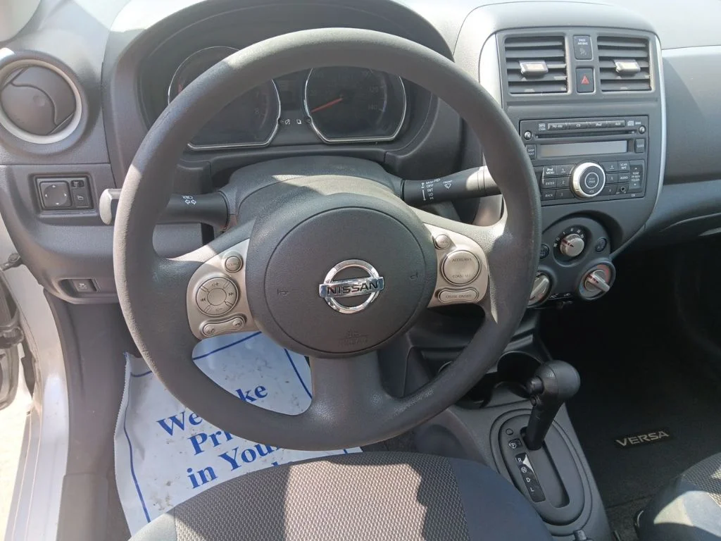 Used 2012 Brilliant Silver Metallic Nissan 1.6 SV image 16