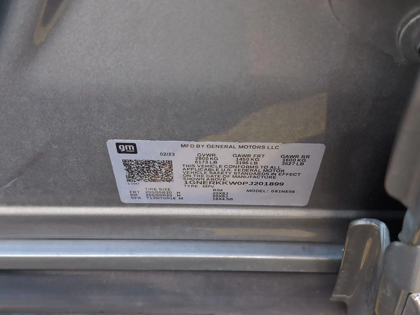 Used 2023 Sterling Gray Metallic Chevrolet Premier image 12