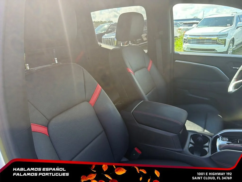 Used 2023 SUMMIT WHITE Chevrolet 4WD Z71 image 30