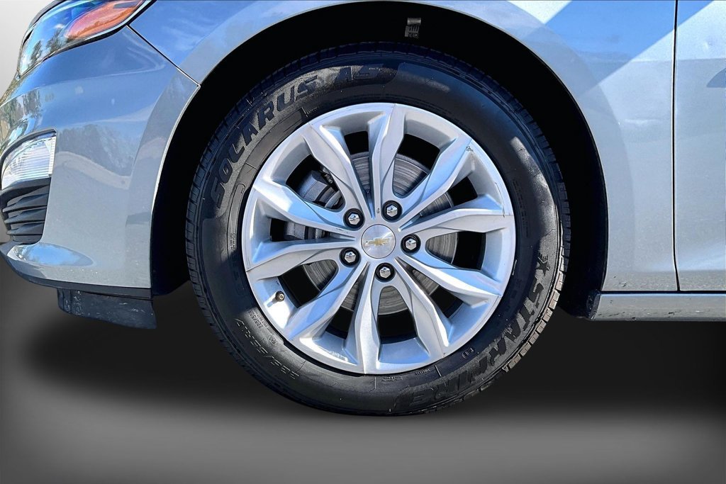 Used 2024 Gray Chevrolet LT image 38