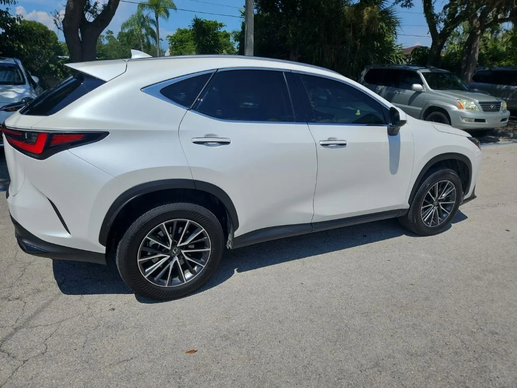 Used 2024 White Lexus 350h Base image 6