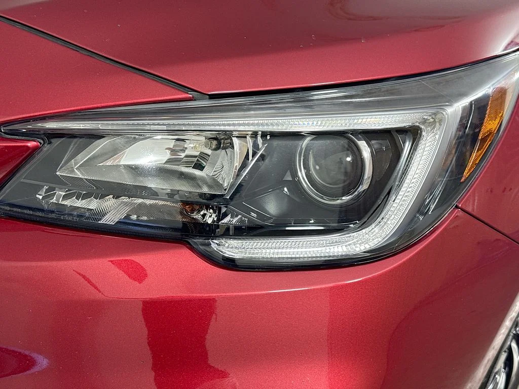 Used 2018 Red Subaru 2.5i image 37