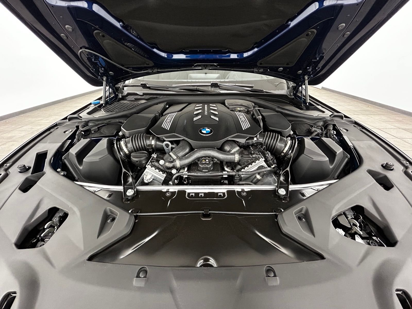 New 2026 Carbon Black Metallic BMW M850i xDrive Gran Coupe image 73