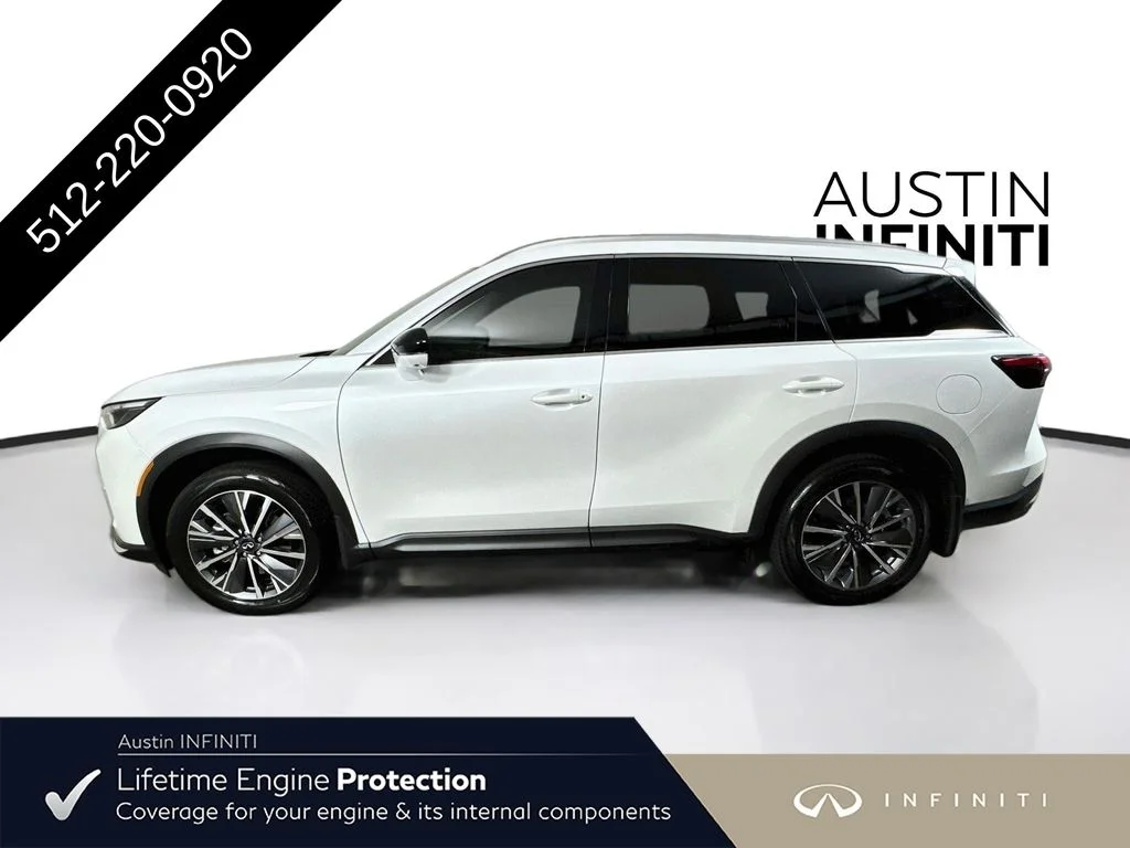 New 2027 White INFINITI LUXE image 5