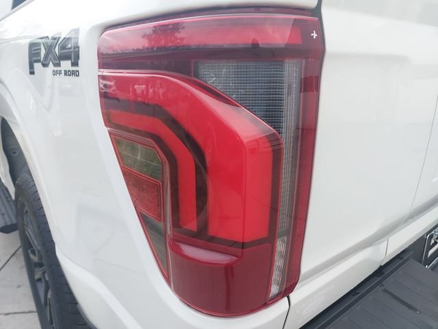 2024 Ford F-150 Platinum - Photo 32