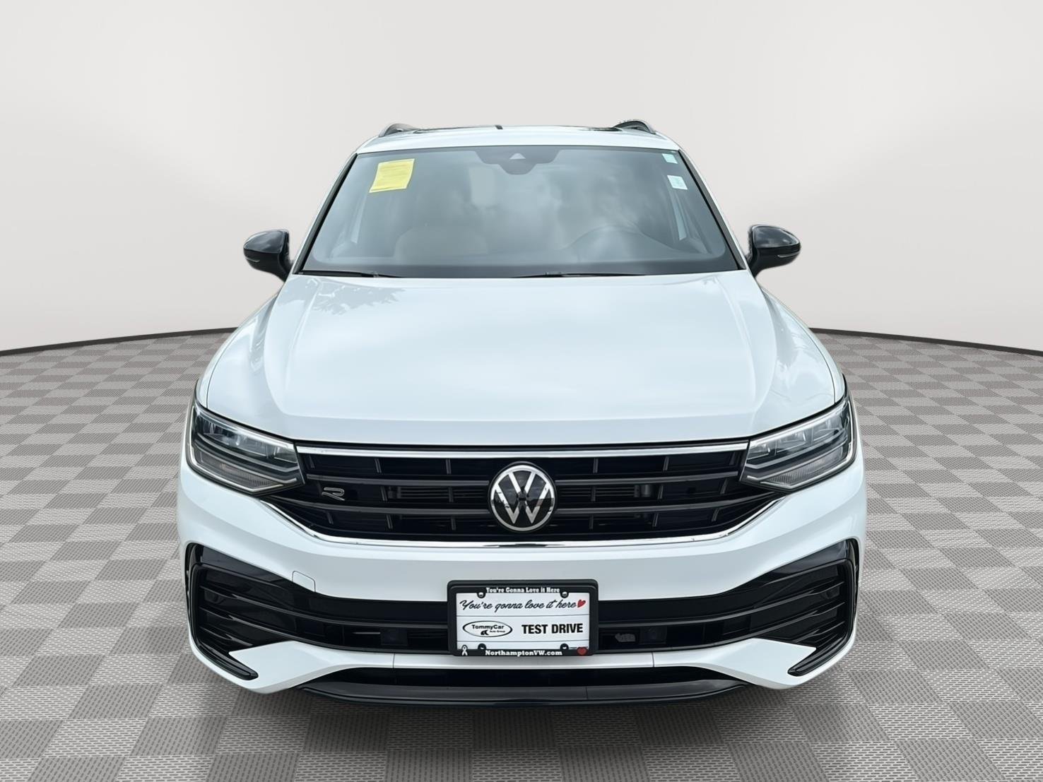 Used 2024 Opal White Pearl Volkswagen SE R-Line Black image 2