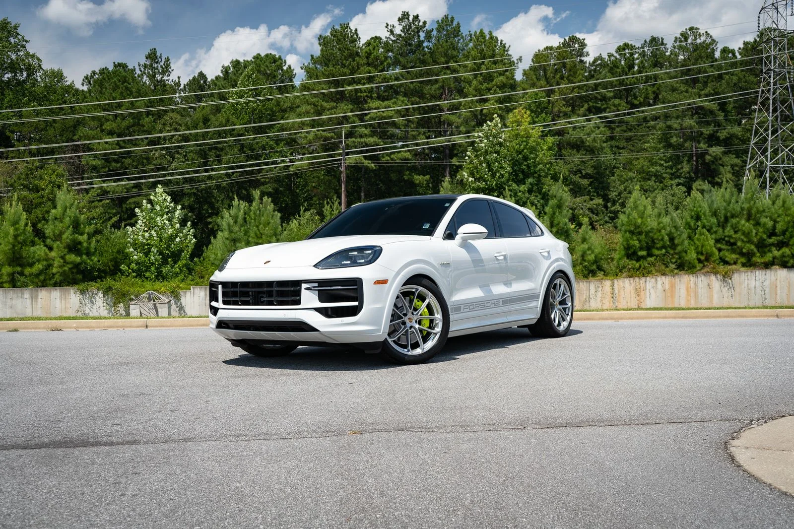 2024 Porsche Cayenne Coupe S E-Hybrid