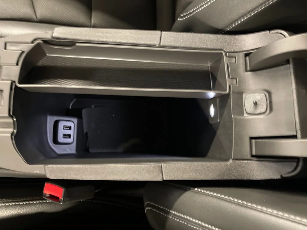 Used 2023 Silver GMC SLT image 27