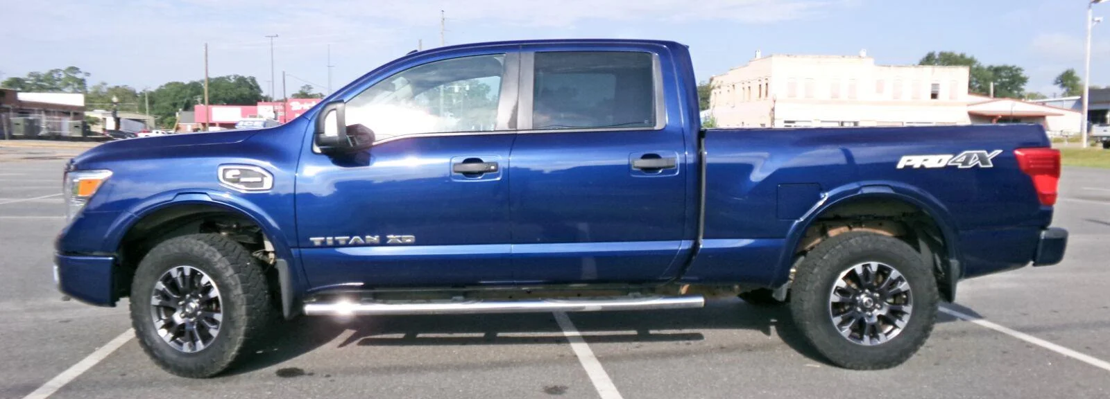Used 2017 Deep Blue Pearl Nissan PRO-4X image 2