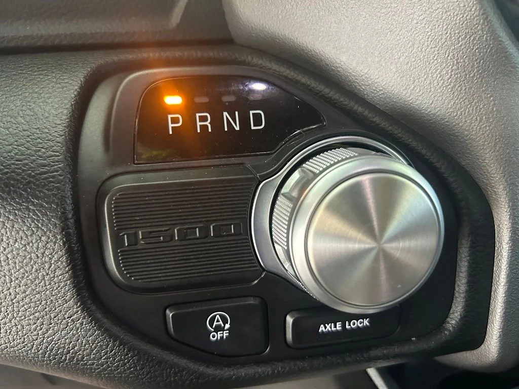 Used 2020 Blue Ram Laramie image 9