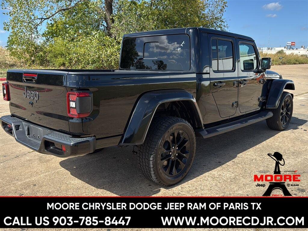 Used 2023 Black Clearcoat Jeep High Altitude image 5