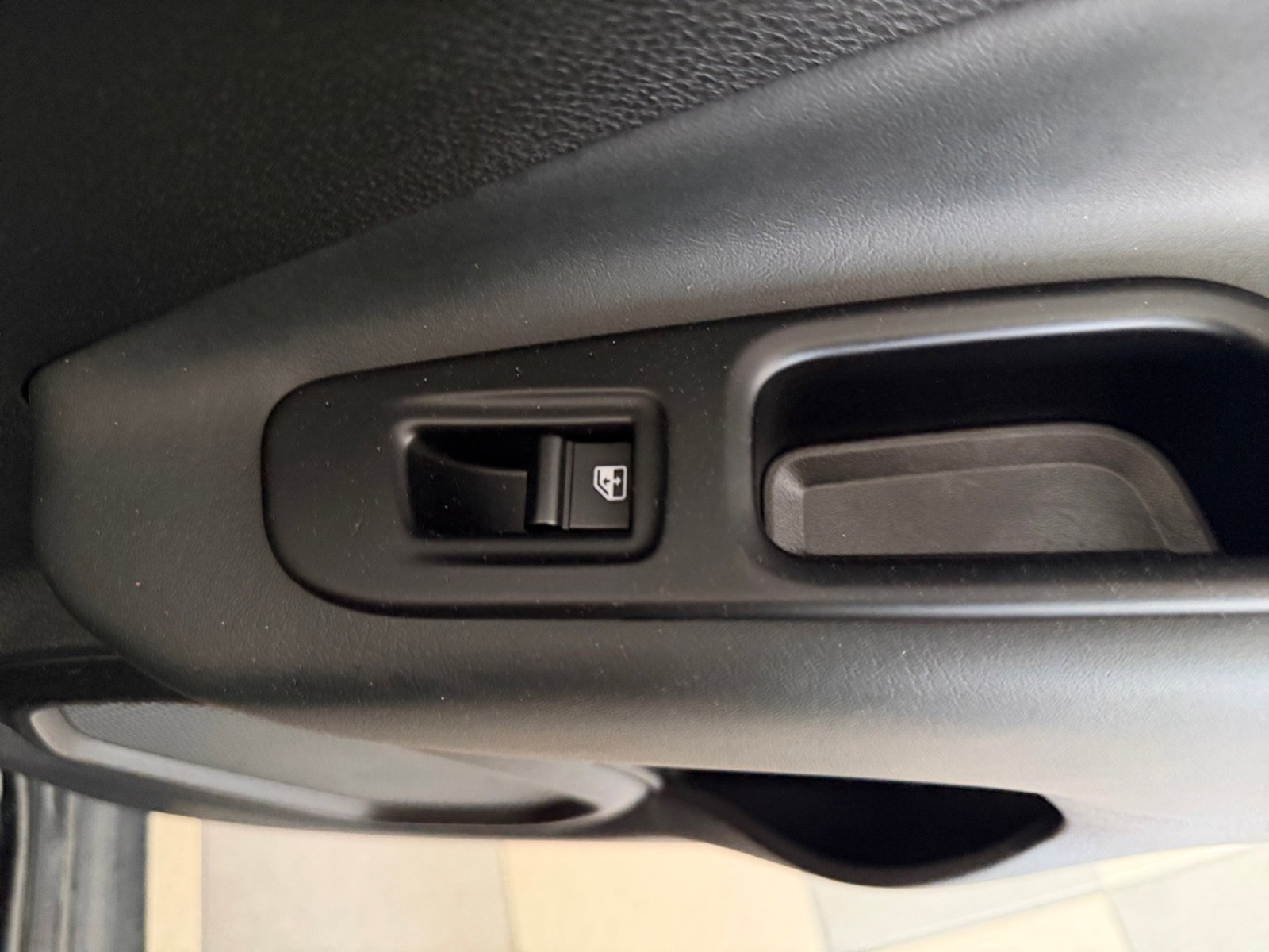 Certified Used 2023 Black Clearcoat Jeep Latitude image 36