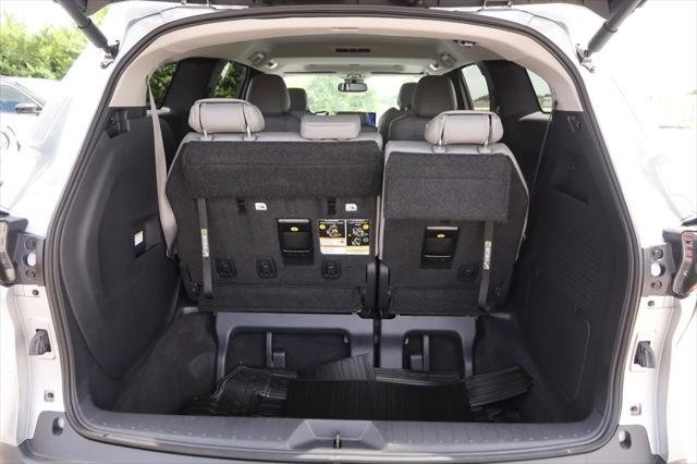 Certified Used 2025 CELESTIAL SILVER Toyota  image 7