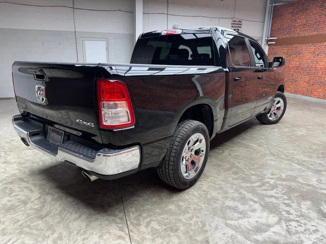 Used 2022 Diamond Black Ram Big Horn/Lone Star image 4