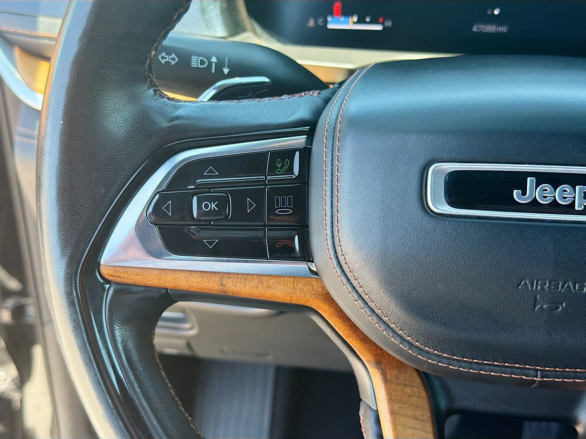 2022 Jeep Grand Cherokee Summit Reserve - Photo 37