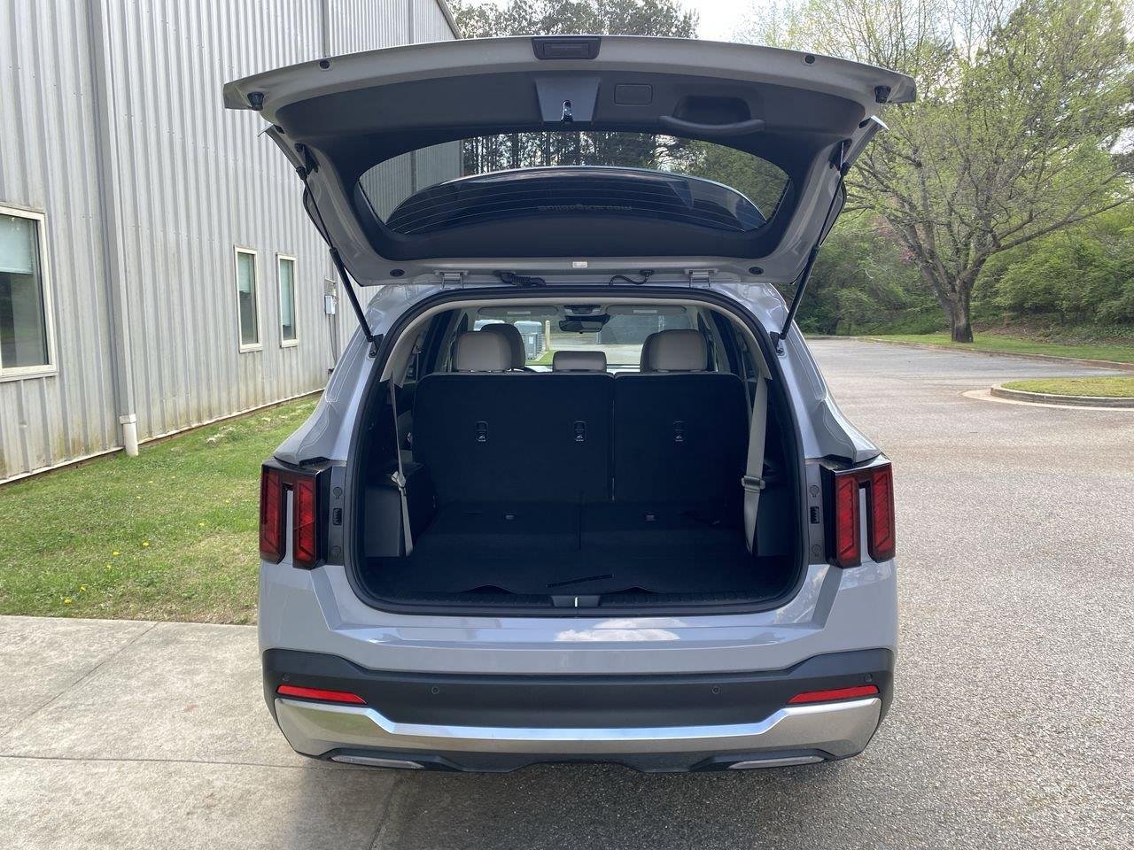 New 2026 Wolf Gray Kia S image 31
