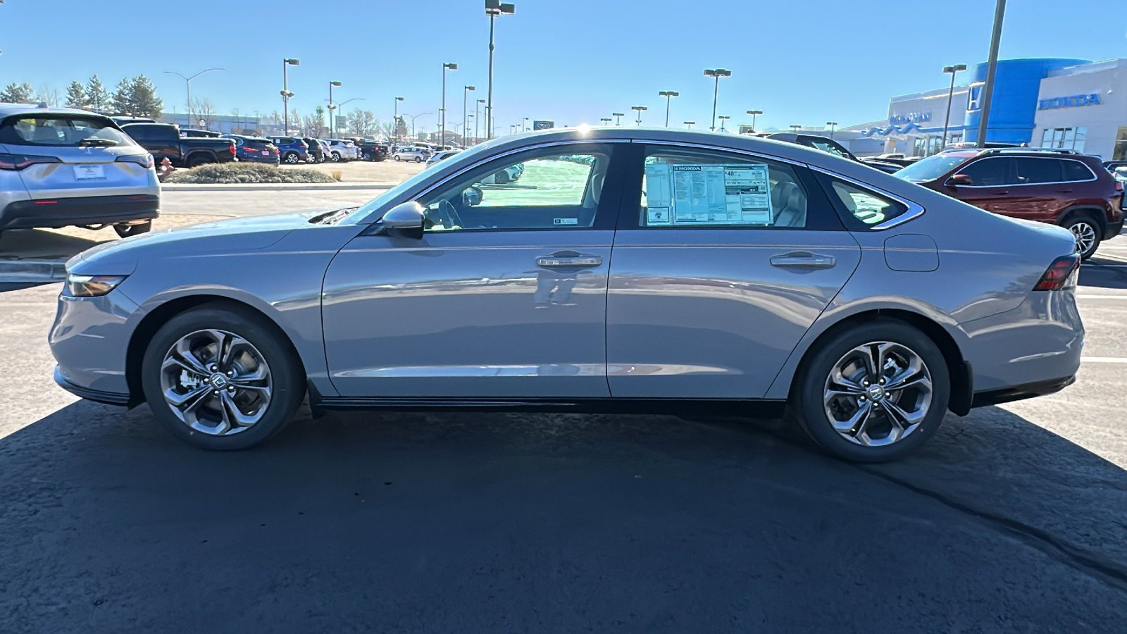 2025 Honda Accord Hybrid EX-L - Photo 6