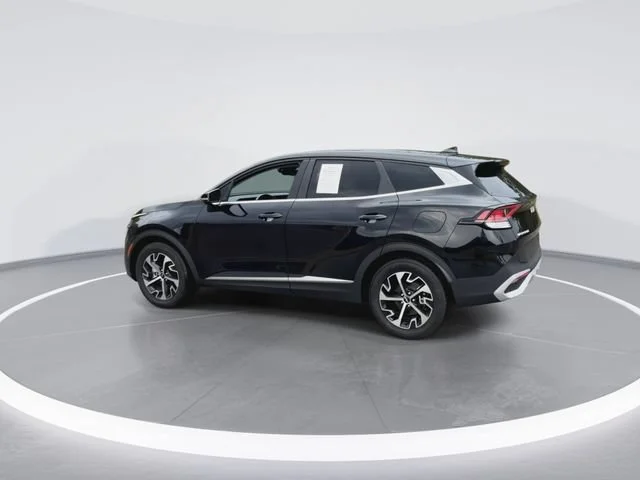 Used 2025 Black Kia EX image 8