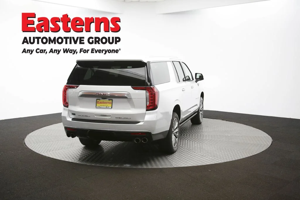 Used 2022 White GMC Denali image 45