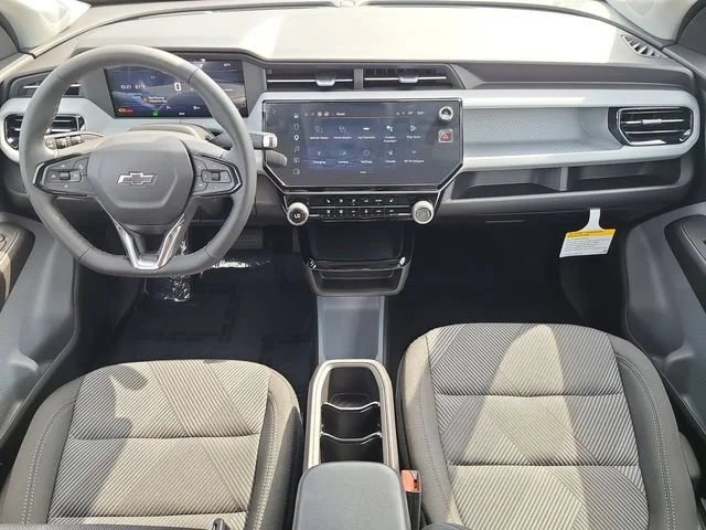 New 2027 Mosaic Black Metallic Chevrolet LT image 10