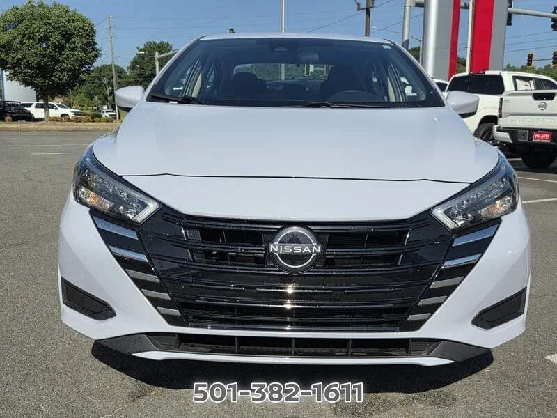 Used 2025 Pearl NISSAN SV CVT image 8