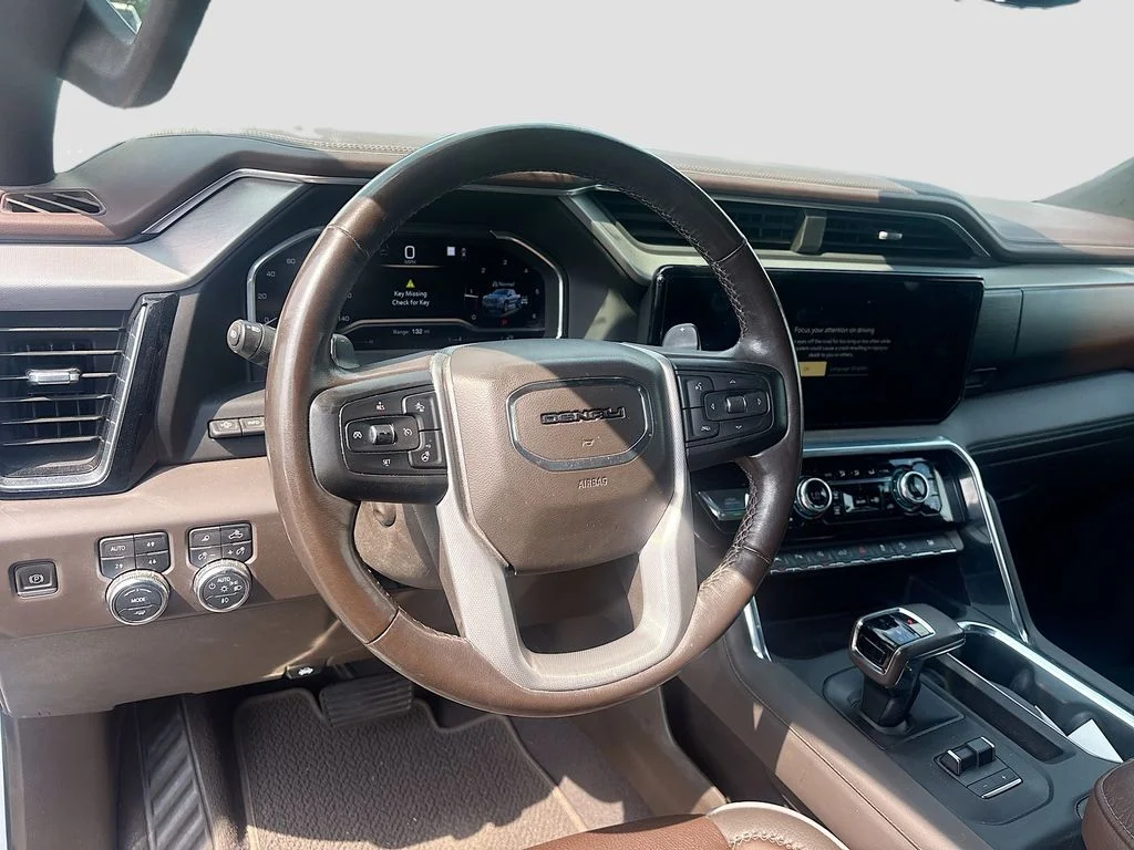 Used 2022 Summit White GMC Denali image 11
