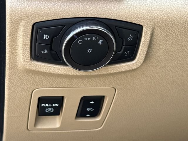 Used 2020 Red Ford XLT image 21