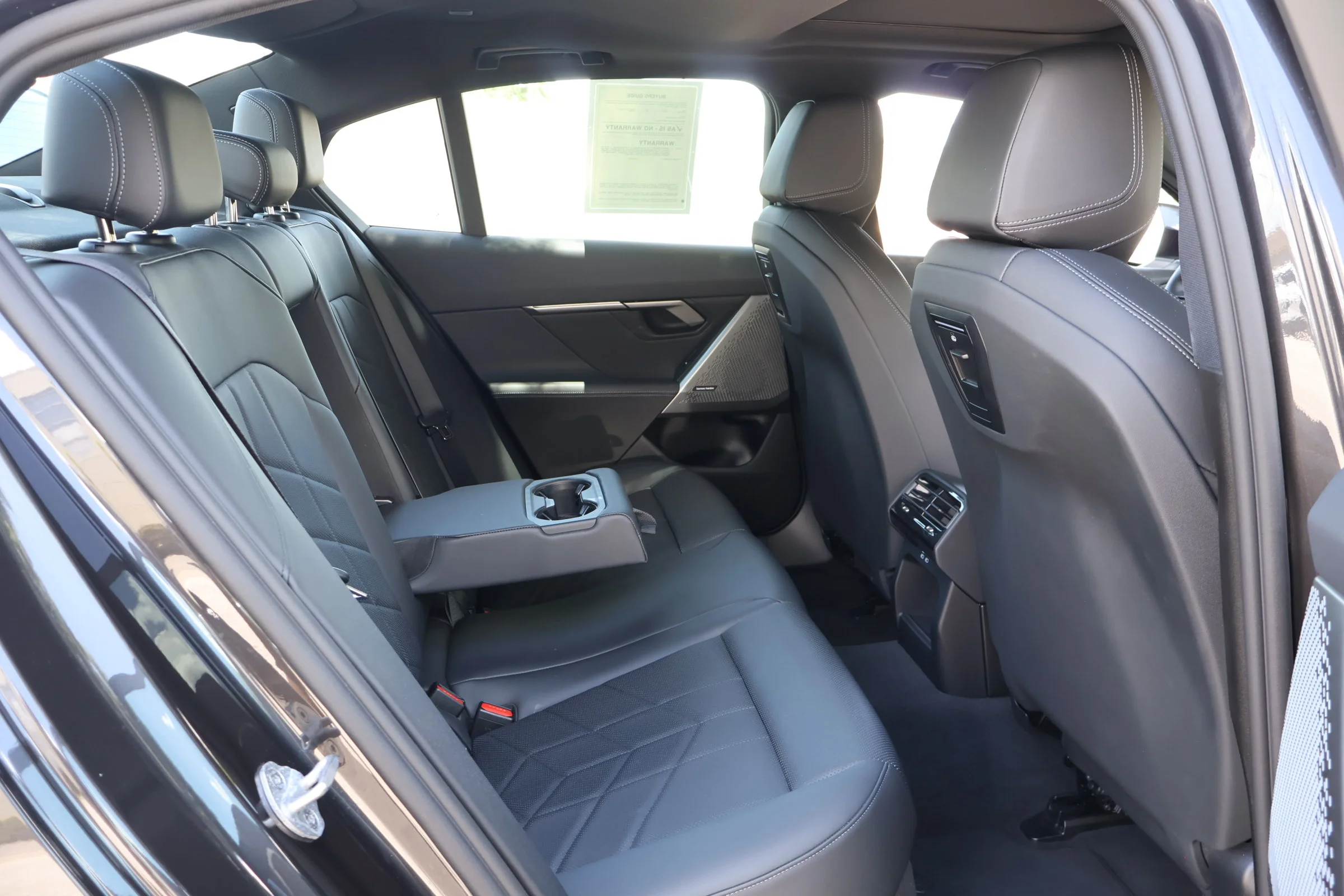 Used 2025 Dark Graphite Metallic BMW 530i image 20